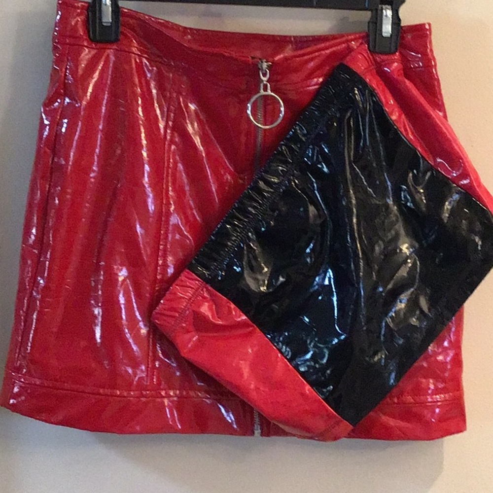 364 💥GUC Forever 21 Red Vinyl Skirt and Strapless Crop Top Size M💥